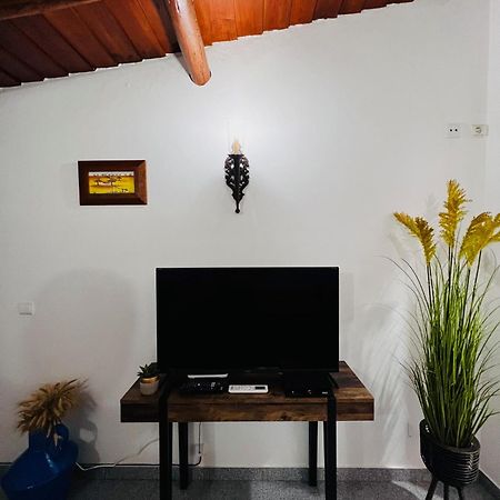 E Um Descanso Campinho Esterno foto